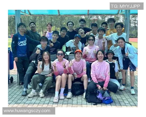 飞盘焦点：重庆飞盘队的技术探讨